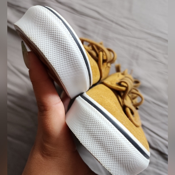 Vans Shoes - Picture 3 of 9